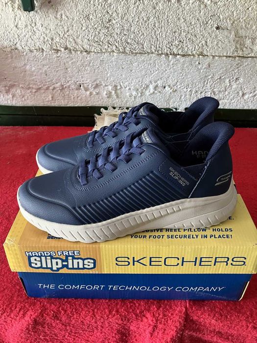 Vand adidasi Skechers, nr 42, noi, in cutie