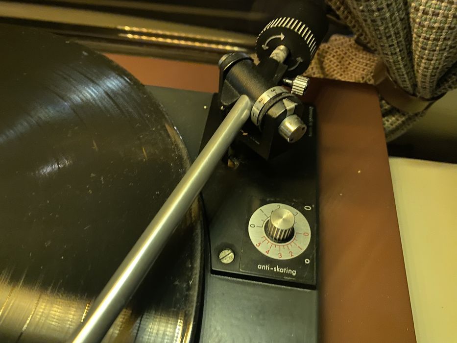 Pikup Dual 1209 retro