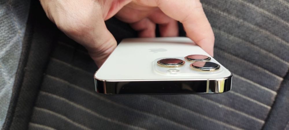 IPHONE 13 pro gold