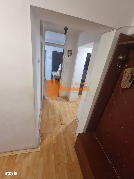 Apartament cu 3 camere in zona Crangasi