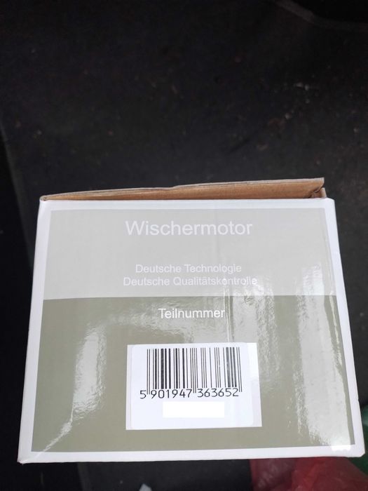 Качествено НОВО моторче за предни чистачки за БМВ Е60, E61