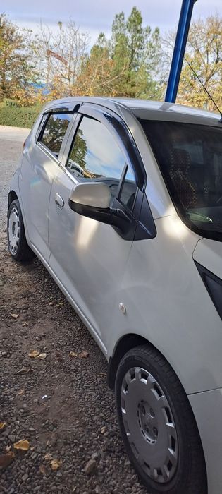 Спарк сотилади нахга