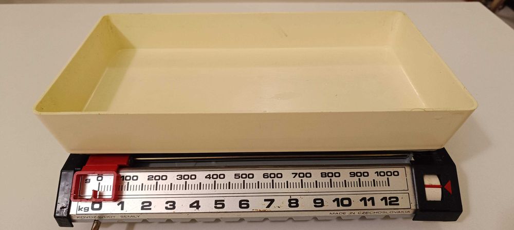 Механична везна произведена в соца