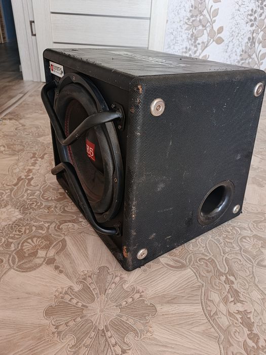 Продам Сабвуфер 5 ELEMENT