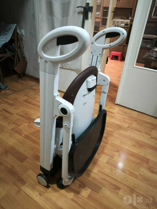 Детский стульчик для кормления Ivolia B2