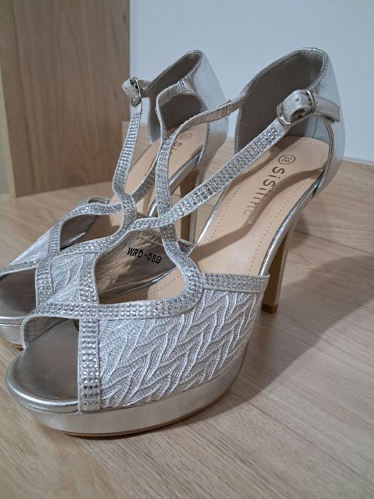 Туфли бренда Sisilina