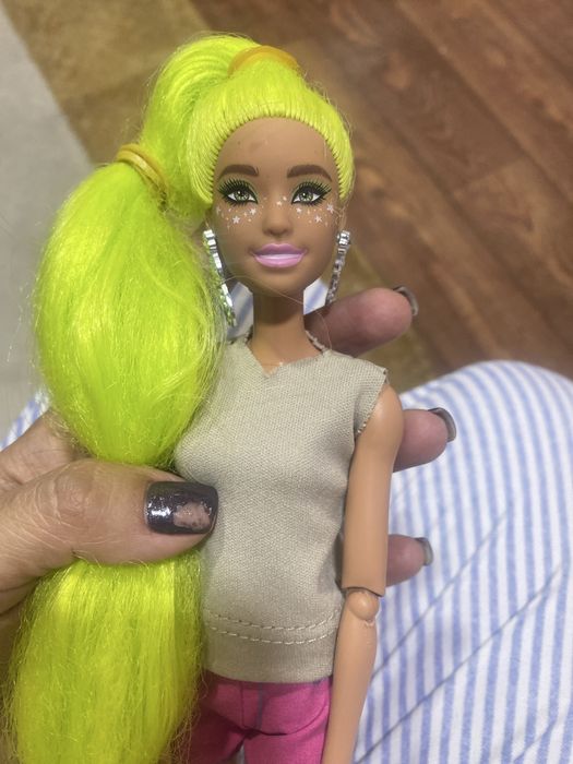 Продаеться кукла