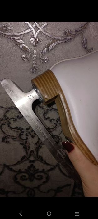 Продам коньки детские