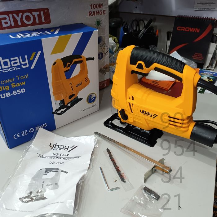 Лобзик электрический Lobzi