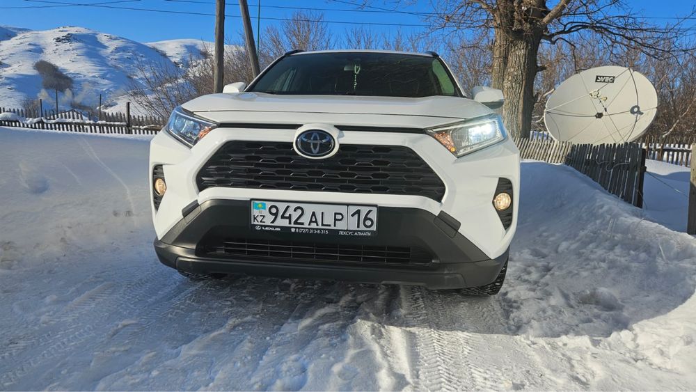 Продам авто Rav 4