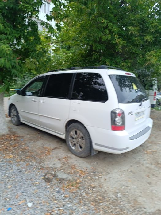 Продам Мазду МПВ минивэн