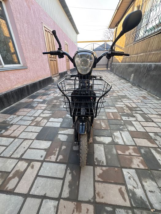 Продаю электровелосипед / электроскутер в хорошем состоянии