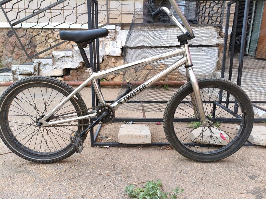 Велик BMX petava