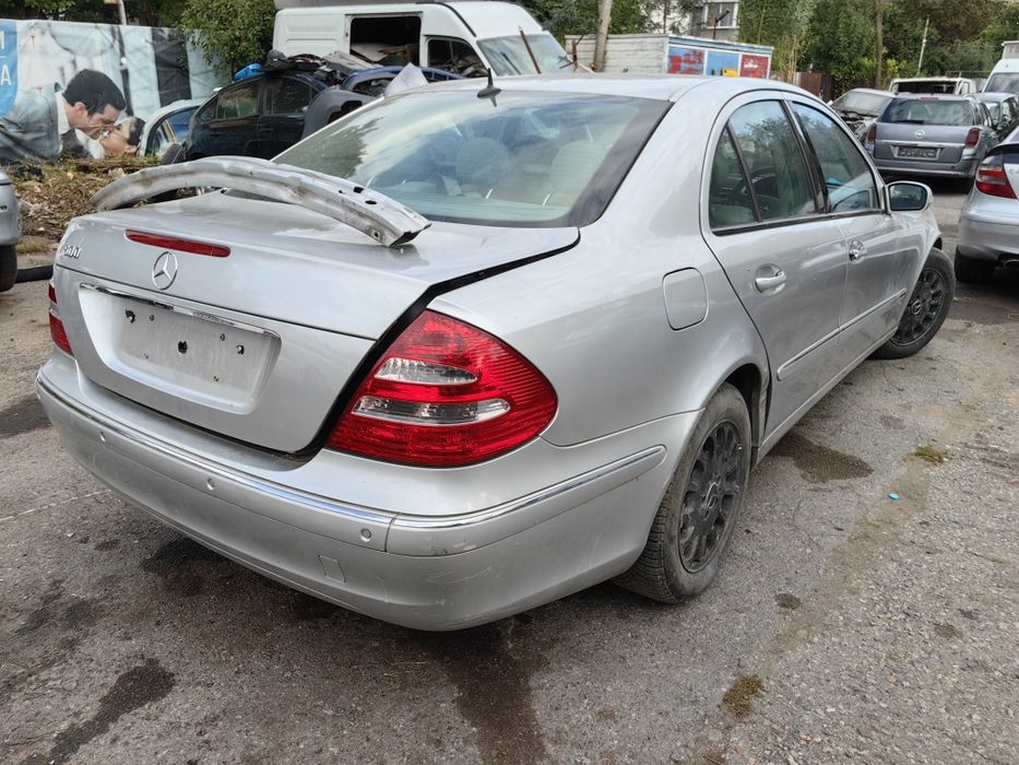 Мерцедес E240 2.6 177к.с На Части! Mercedes E 240 W211