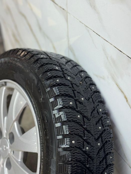 Комплект зимних шины и дисков