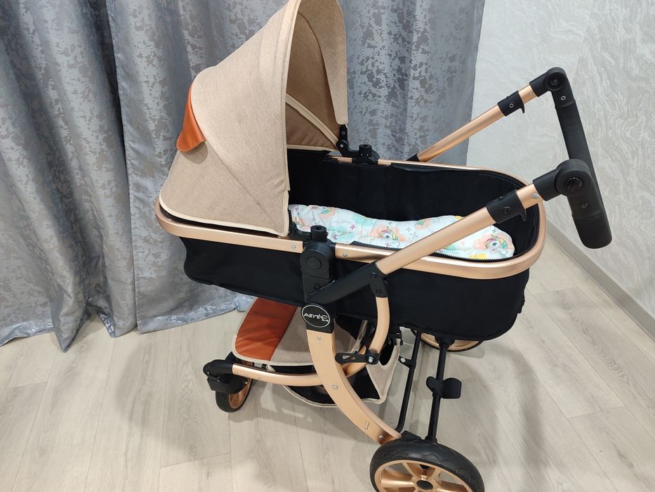 Продам детскую  коляску