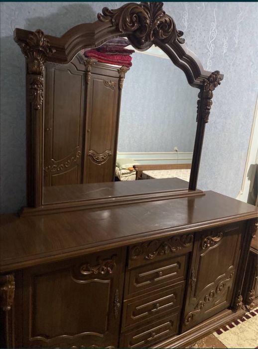 Продаю мебель в хорошем состаянии