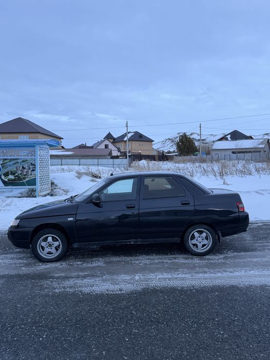 Продам ваз 2110