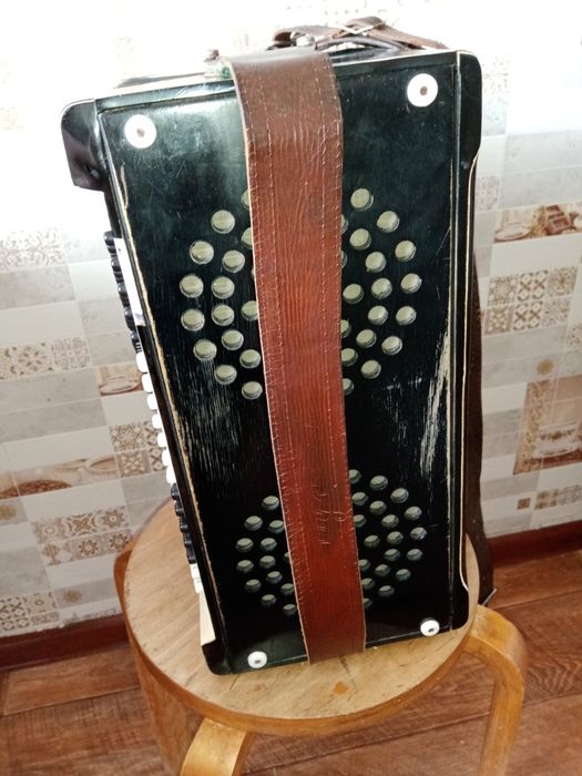 Продам ТУЛЬСКИЙ баян. В г. Уральске.