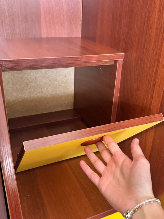 Двухярусная кровать