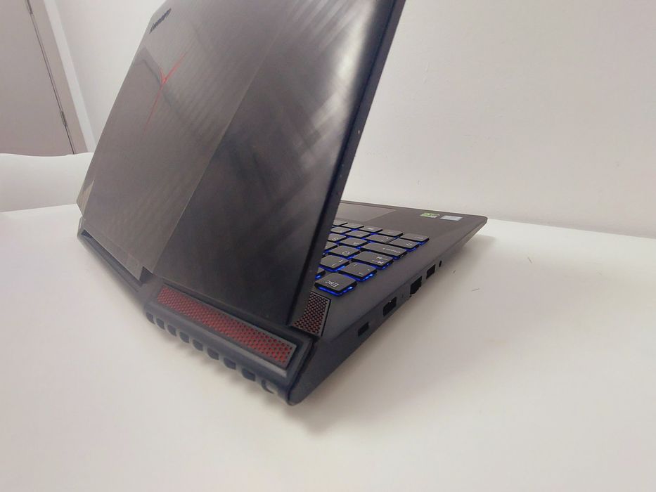 Laptop Gaming Lenovo 1060 6GB, i7, 16 GB