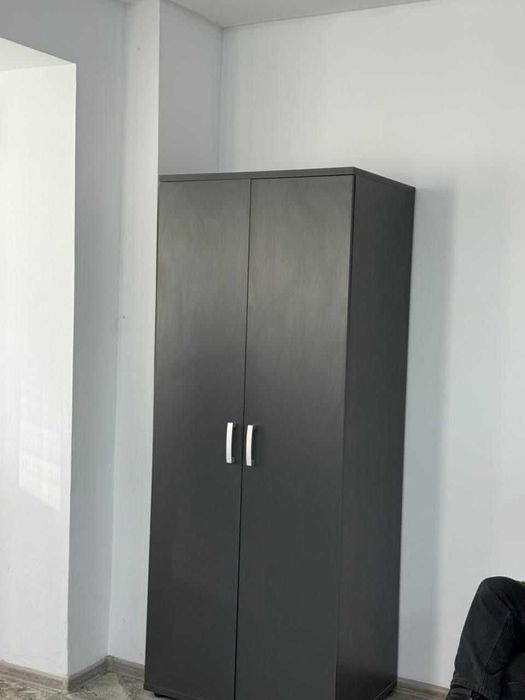 Шкаф для одежды.