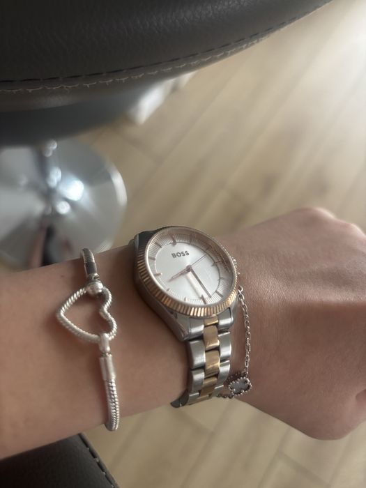 чисто нова гривна Pandora