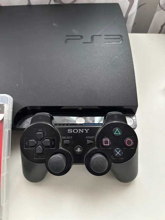 PlayStation 3  Silm + 2 Jocuri + Controller original