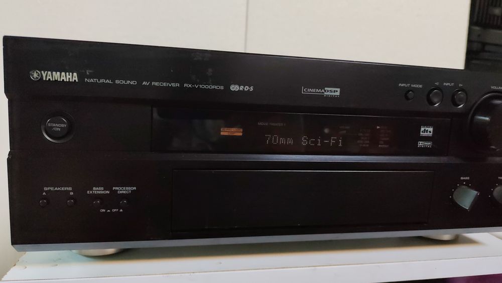 Receiver Yamaha rx V 1000