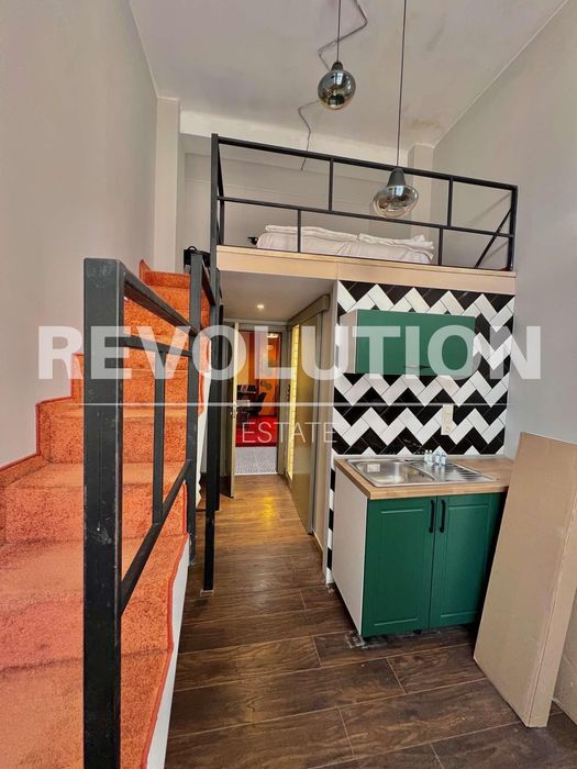 Дава се под наем Мезонет в Варна, Център - 45 кв.м за 400 € - Снимка #1