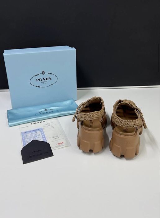 Дамски сандали Prada