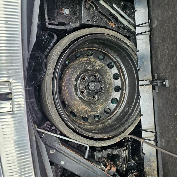 • Audi Q7 S LINE TDI QUATTRO A 240кс.
Код на мотор CAS 052350 на ЧАСТИ