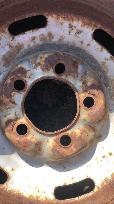 продам колесо от москвича