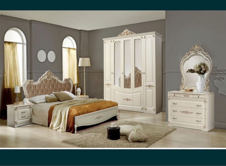 Спальный гарнитур