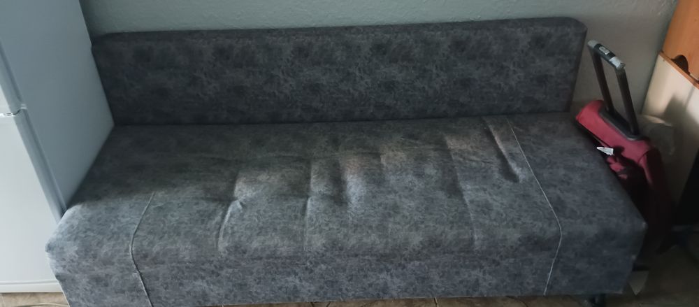 Диван в гараж или на дачу