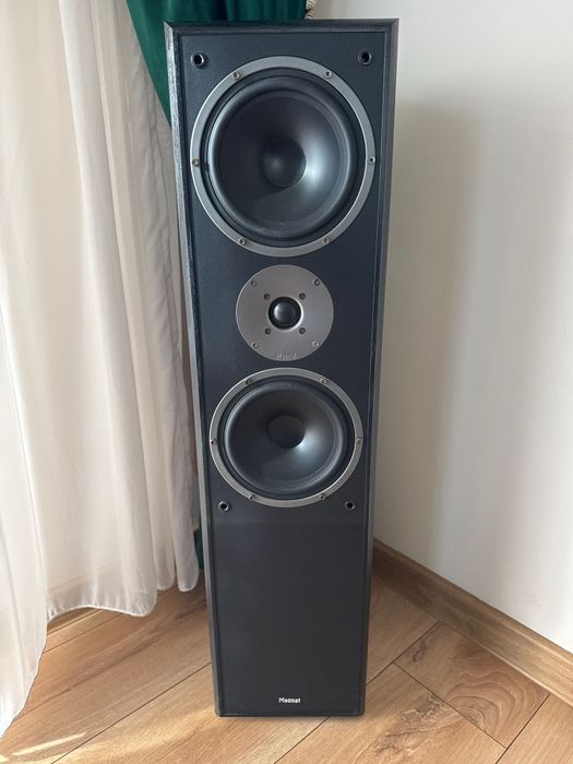 Sistem audio HiFi Denon cu boxe Magnat și subwoofer Pioneer