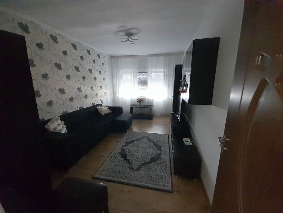Închiriez apartament 2 camere zona Zahana