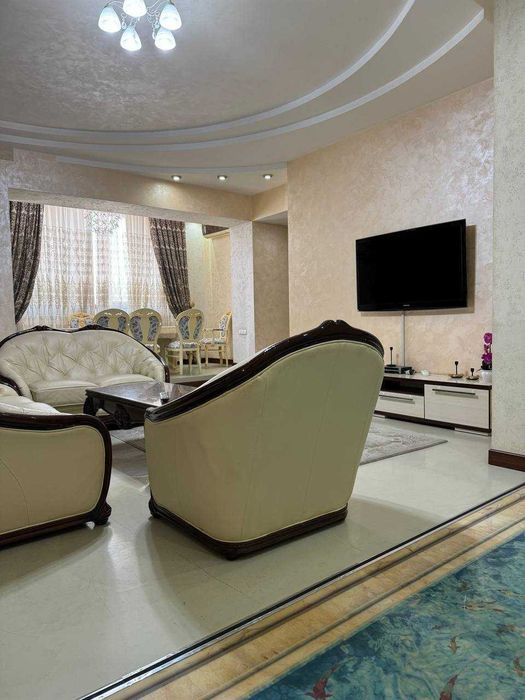 ПРОДАЕТСЯ 3/5/9 135м2 на: Ц1 Габус