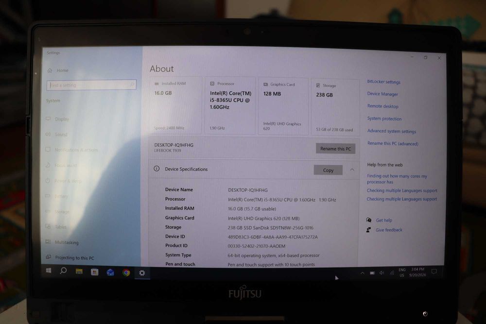 Laptop Fujitsu T939