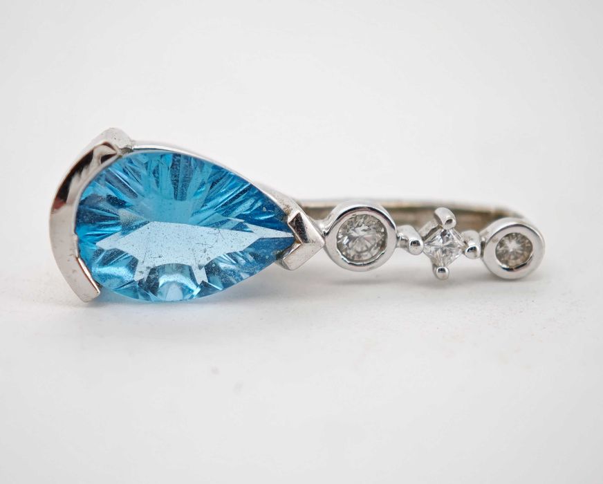 Pandativ 14k Topaz si Diamante naturale oferta Black Friday!