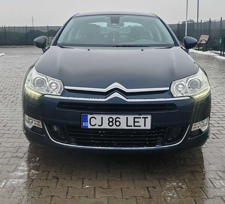 Vând Citroen C5 An 2012 1.6 benzina 155 CHP