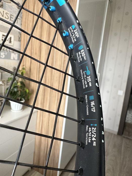 Ракетка для тенниса