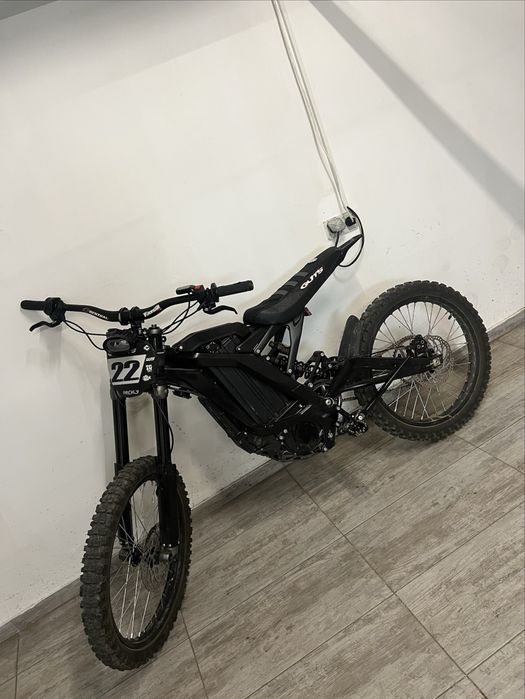 Surron light bee X 2024
