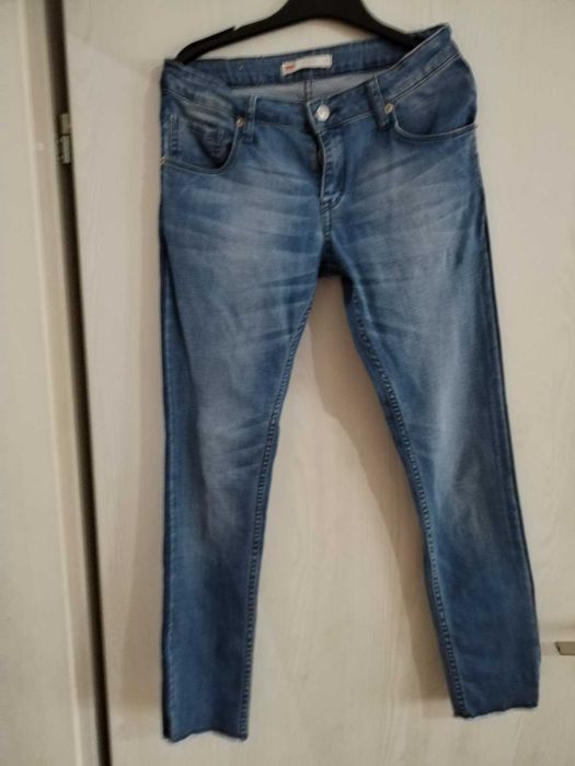 Оригинални слим дънки Levis,Diesel