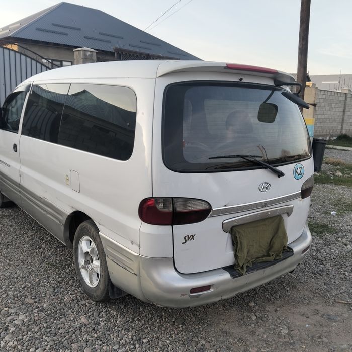 Hyundai Starex 2003