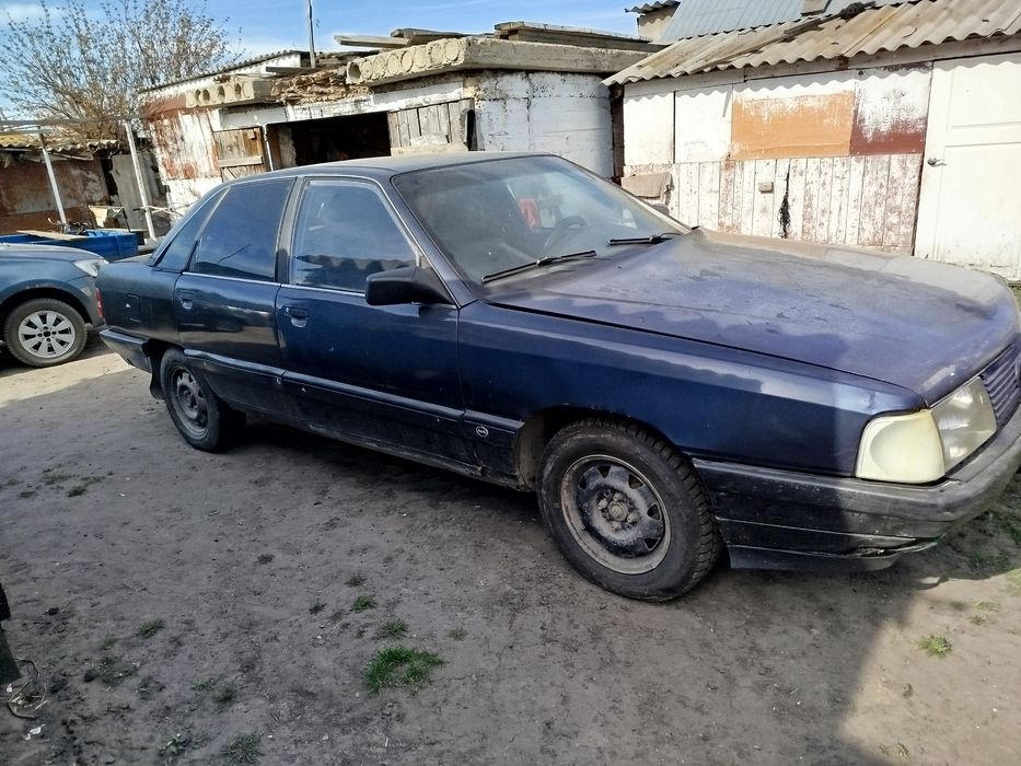 Продам AUDI 100С3