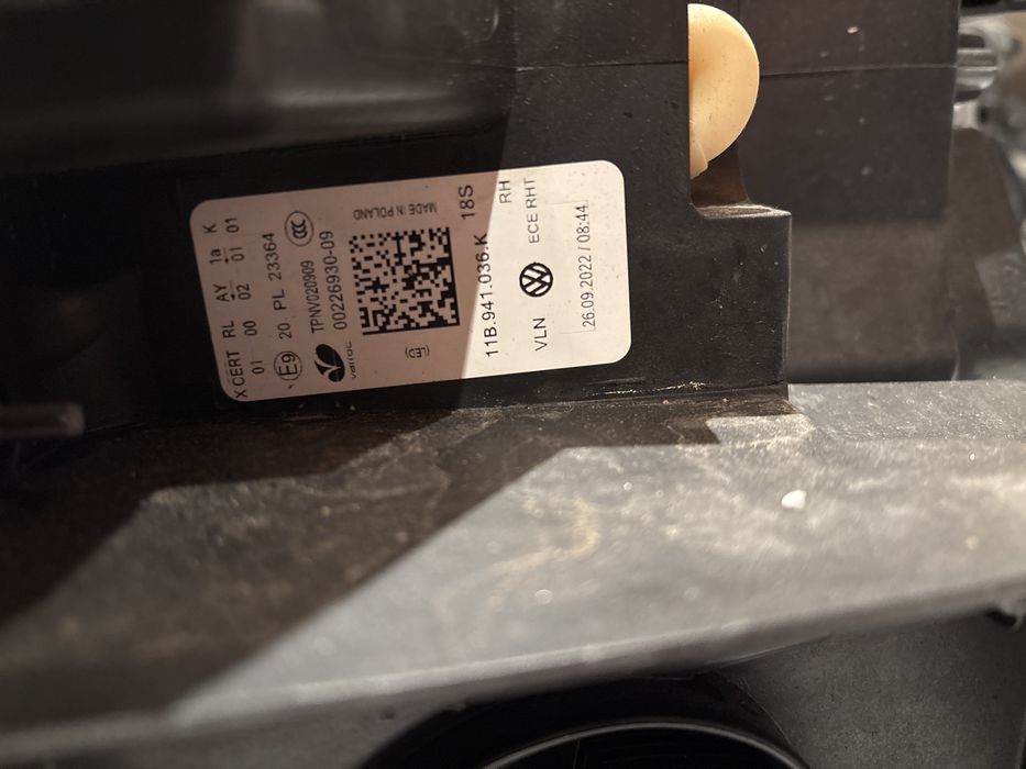 Комплект фарове VW ID4 21-24