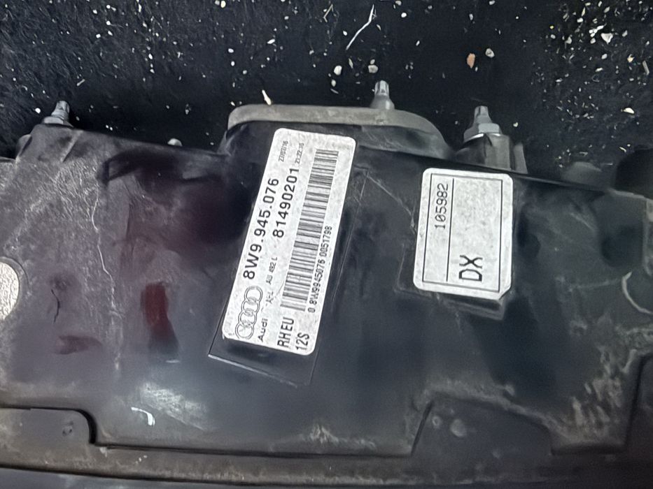 Tripla Stop dreapta caroserie Audi A4 8W B9 Avant cod: 8W9945070
