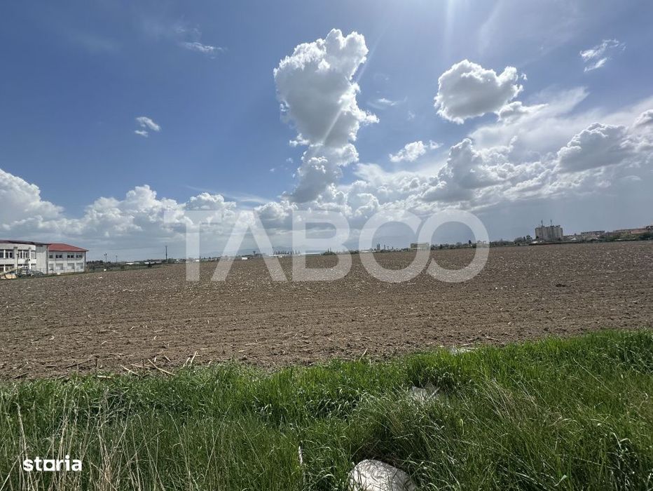 Teren intravilan 4350 mp cu utilitati in apropiere Fagaras