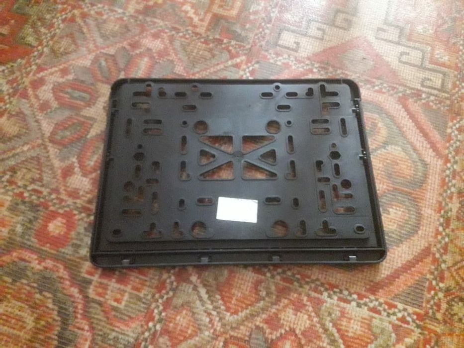 Рамка автомобильного номера